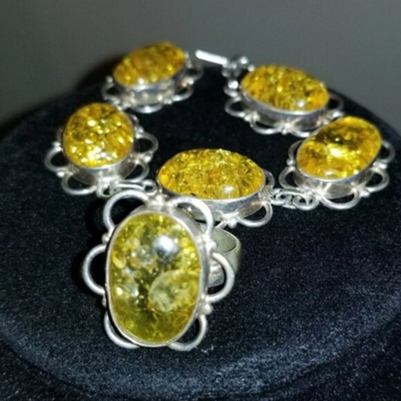 Amber Jewellery Set - Picture 4 of 7